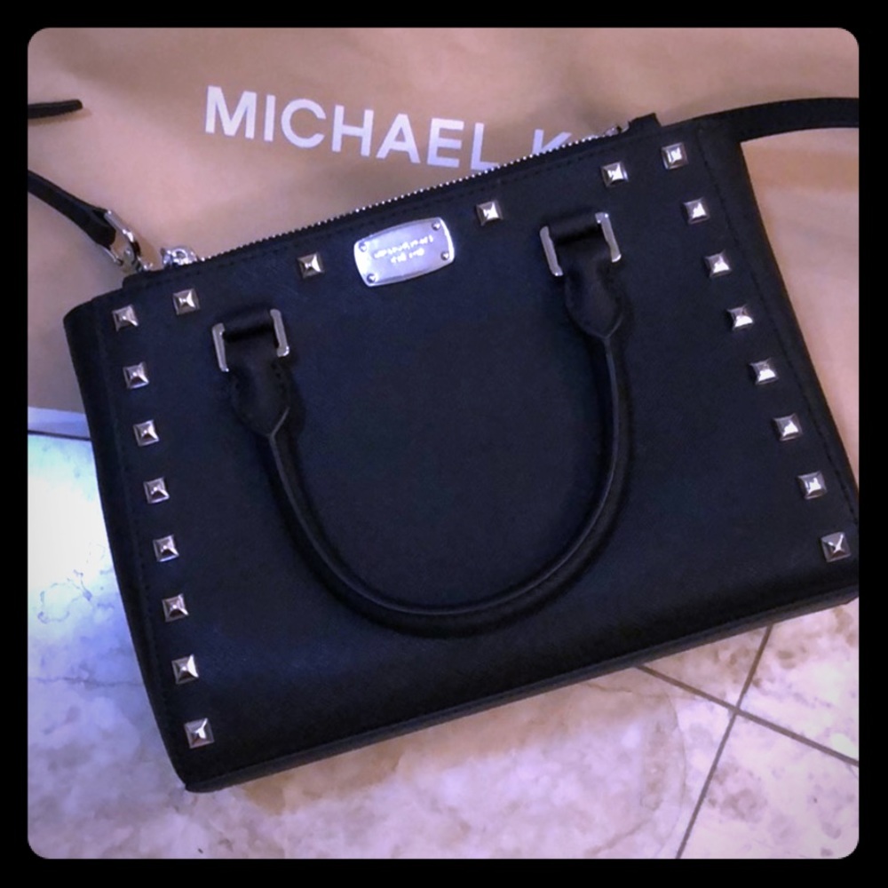 MK purse 😍
